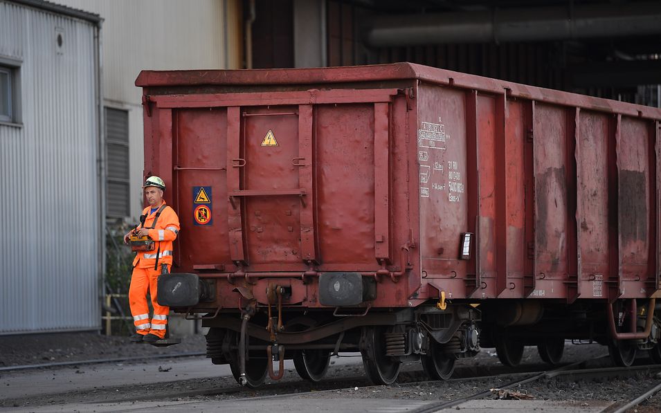 Shunter on freight wagons